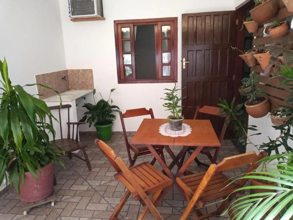 Suite Cleo Cabo Frio 0*,
